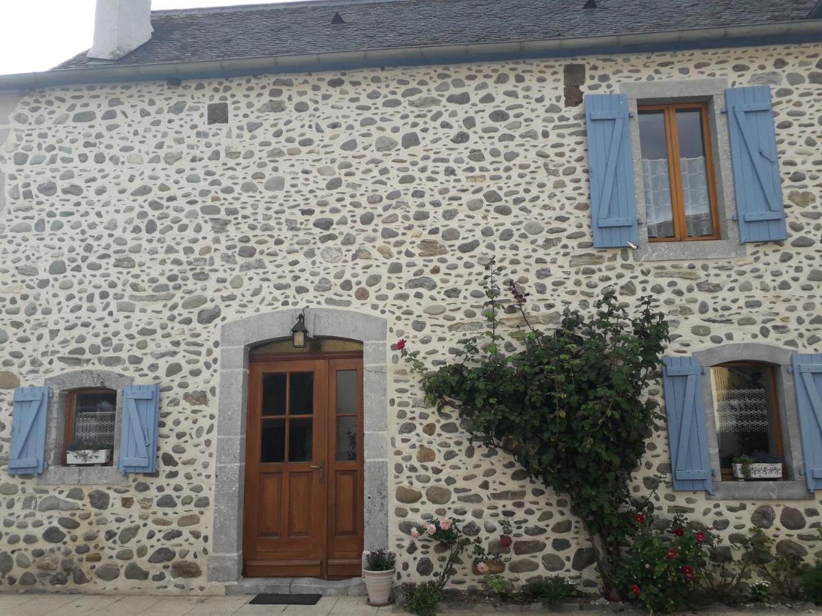 Meuble De Tourisme Au Coeur Du Village A Aramits , Haut Bearn Kültér fotó