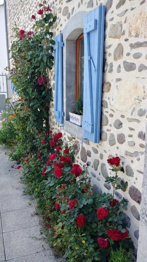 Meuble De Tourisme Au Coeur Du Village A Aramits , Haut Bearn Kültér fotó